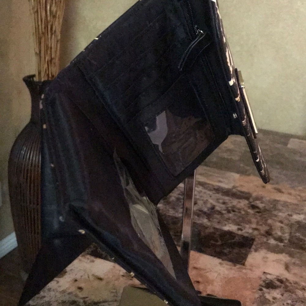 Wallet - Picture 3 of 3